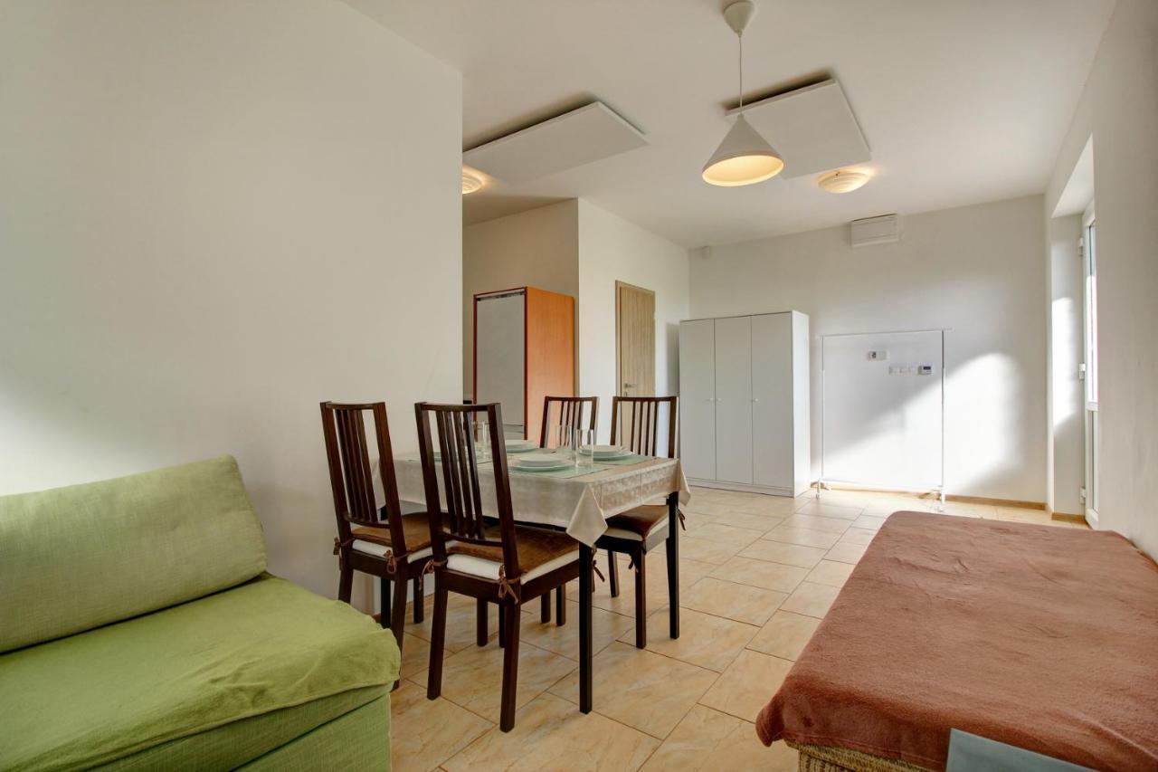 Apartments Novy Zivot מראה חיצוני תמונה