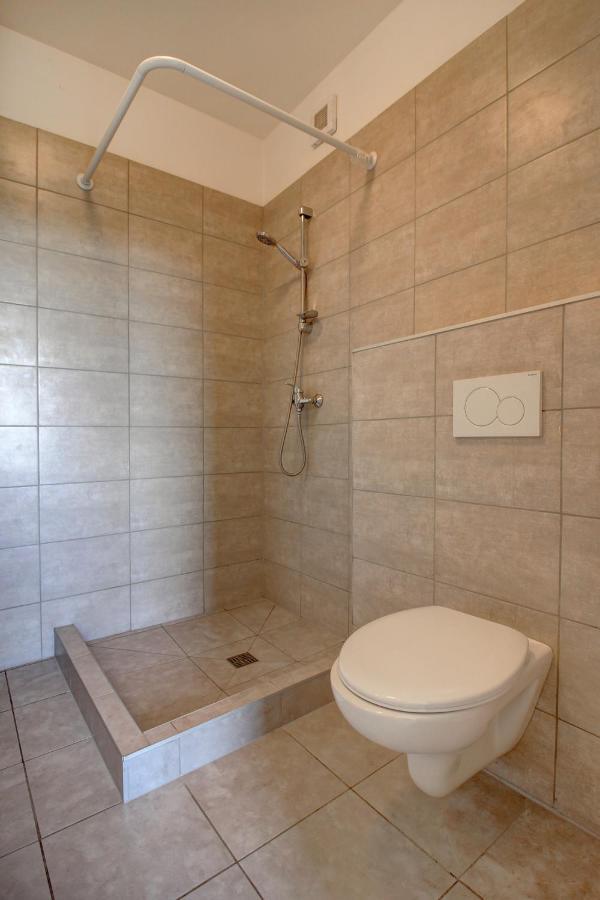 Apartments Novy Zivot מראה חיצוני תמונה